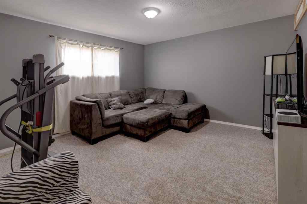 MLS® A2257073 - 106 Aerial Crescent  in Rosedale Drumheller, Residential