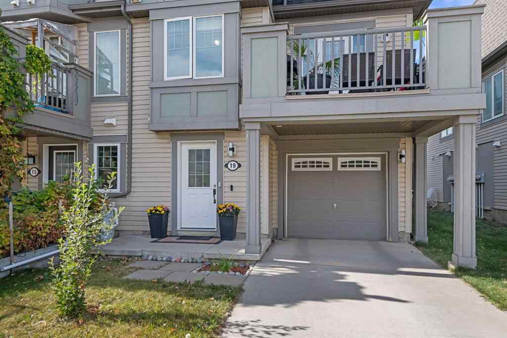 MLS® A2257075 - 19 Windstone Green SW in Windsong Airdrie, Residential