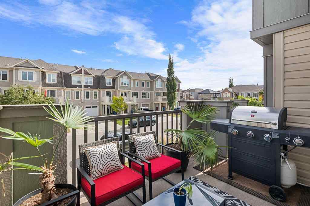 MLS® A2257075 - 19 Windstone Green SW in Windsong Airdrie, Residential