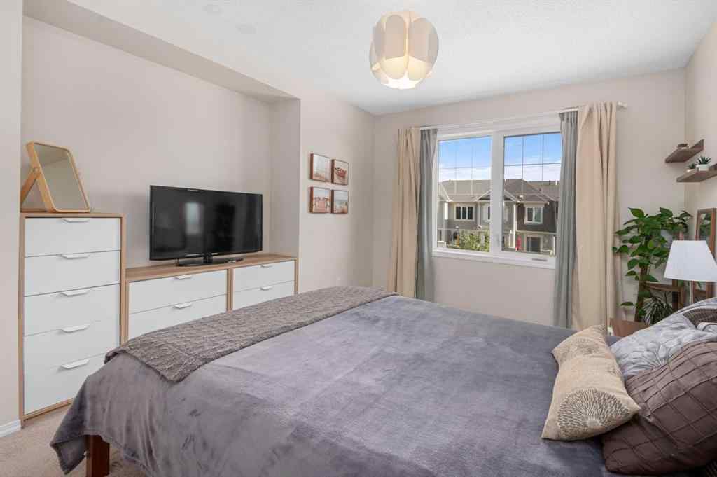 MLS® A2257075 - 19 Windstone Green SW in Windsong Airdrie, Residential