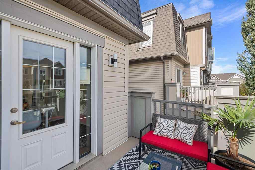 MLS® A2257075 - 19 Windstone Green SW in Windsong Airdrie, Residential