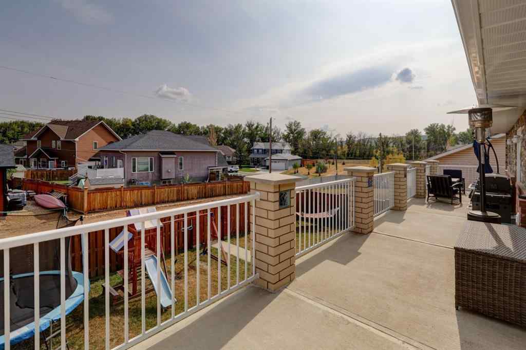 MLS® A2257076 - 210 14 Street NW in Midland Drumheller, Residential