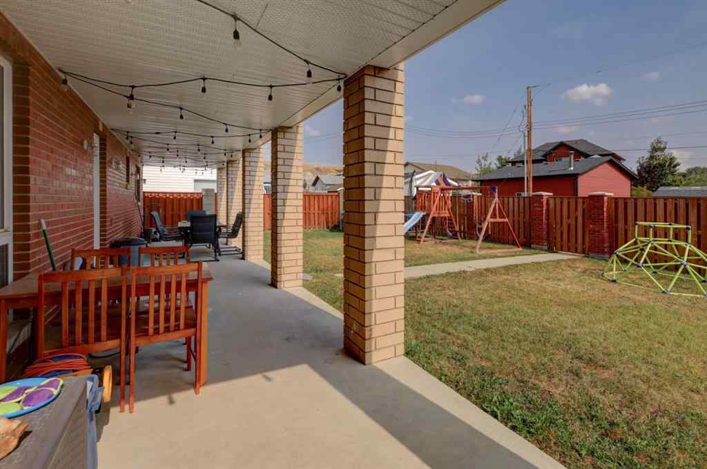 MLS® A2257076 - 210 14 Street NW in Midland Drumheller, Residential