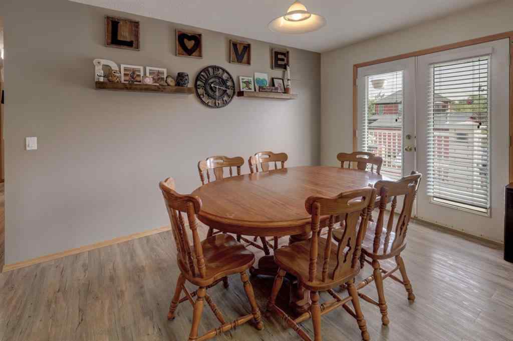 MLS® A2257076 - 210 14 Street NW in Midland Drumheller, Residential