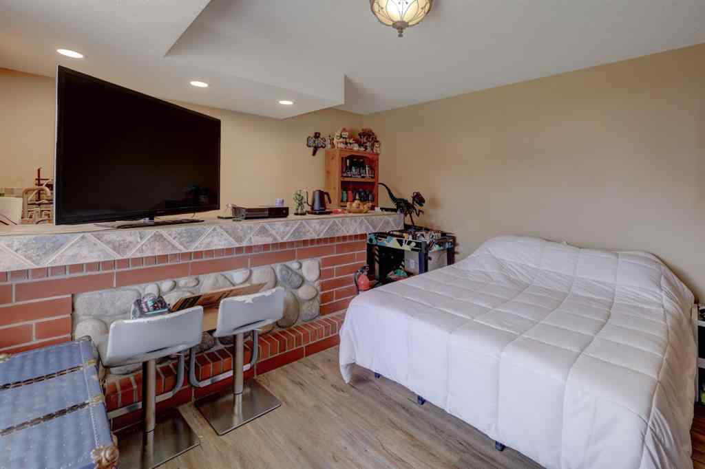 MLS® A2257076 - 210 14 Street NW in Midland Drumheller, Residential