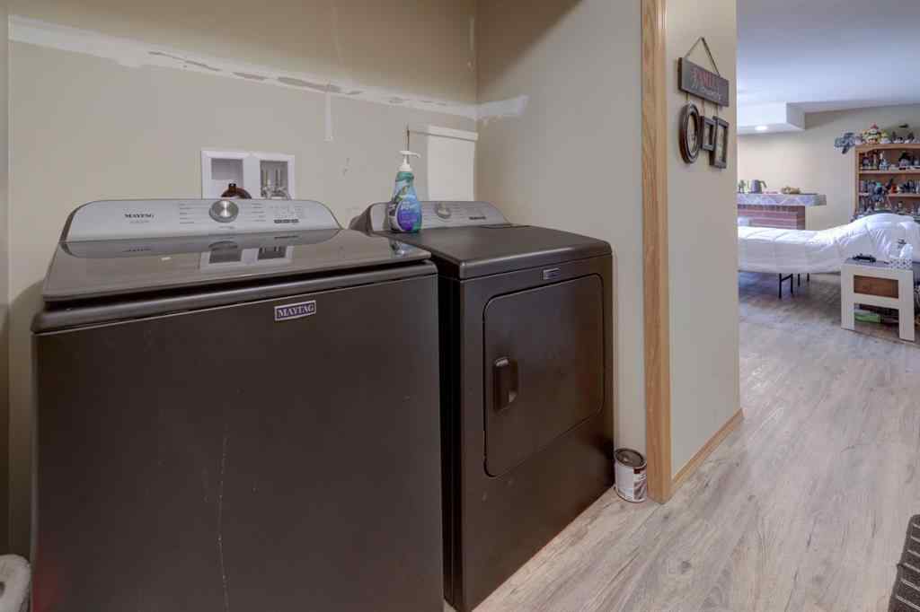 MLS® A2257076 - 210 14 Street NW in Midland Drumheller, Residential