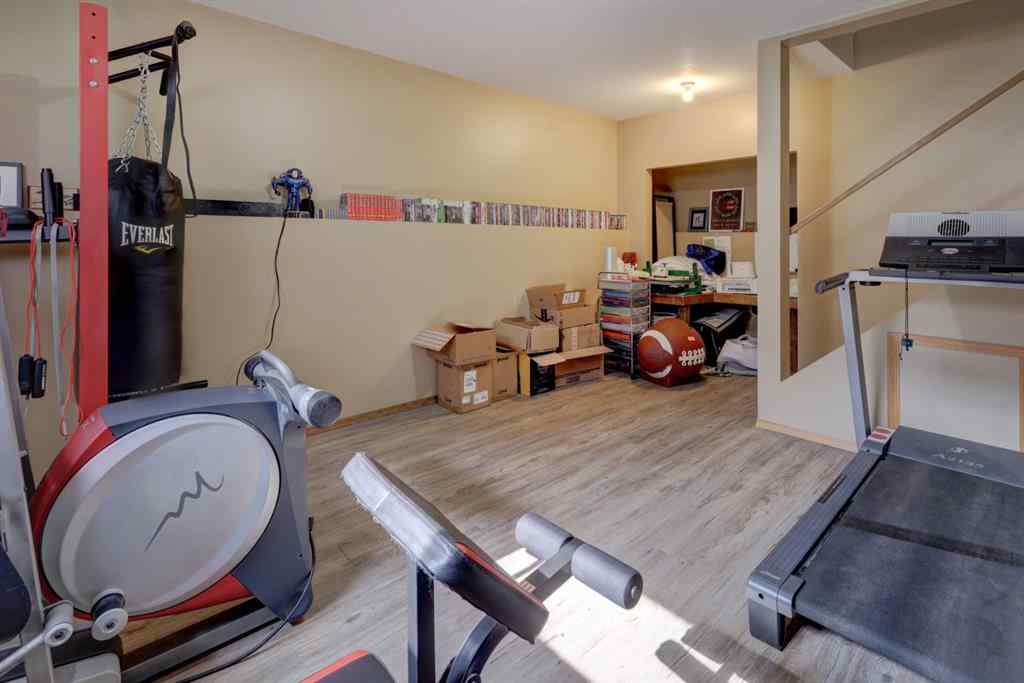 MLS® A2257076 - 210 14 Street NW in Midland Drumheller, Residential