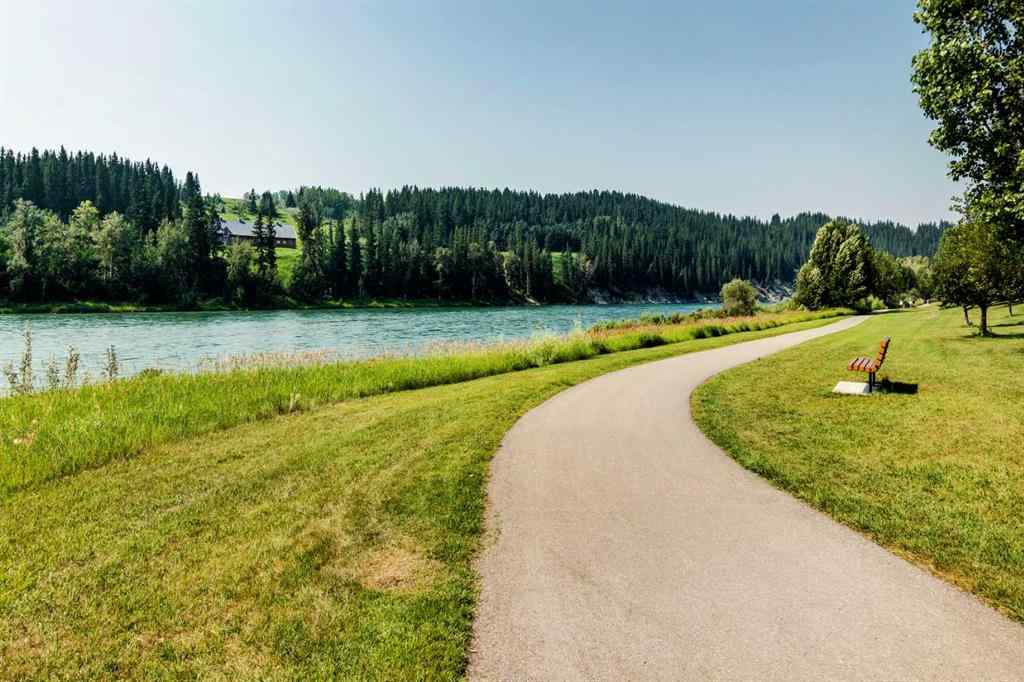 MLS® A2257077 - Unit #604 413 River Avenue  in Riverview Cochrane, Residential