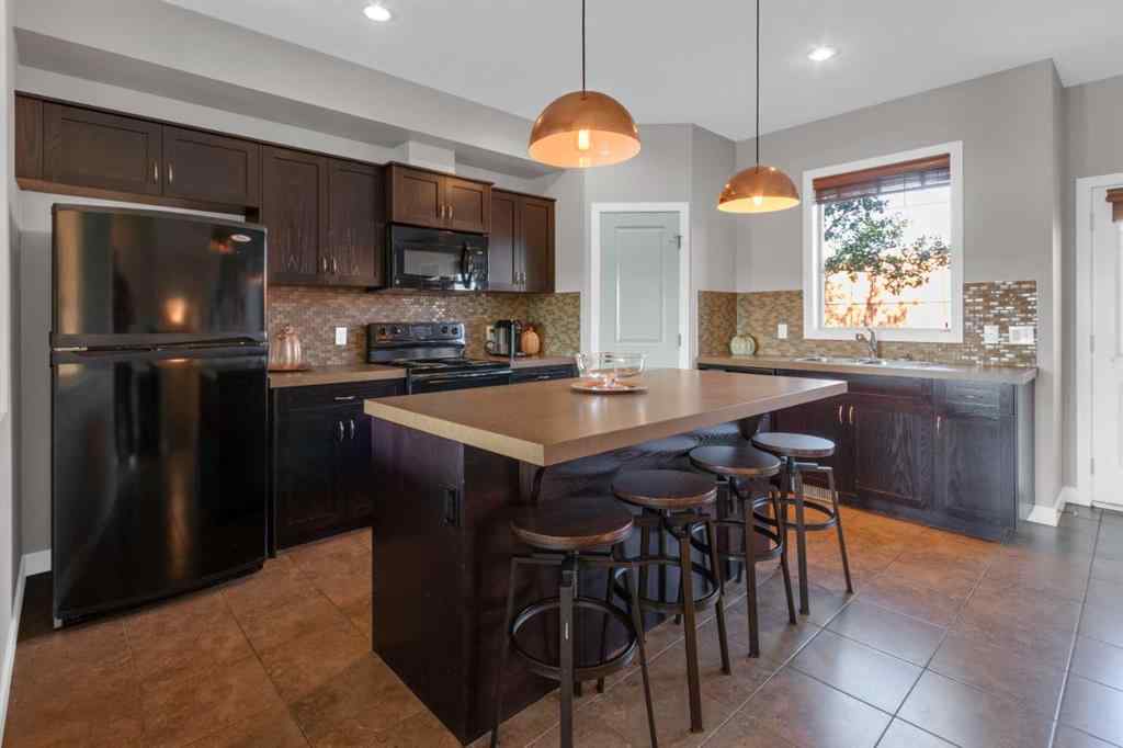 MLS® A2257077 - Unit #604 413 River Avenue  in Riverview Cochrane, Residential