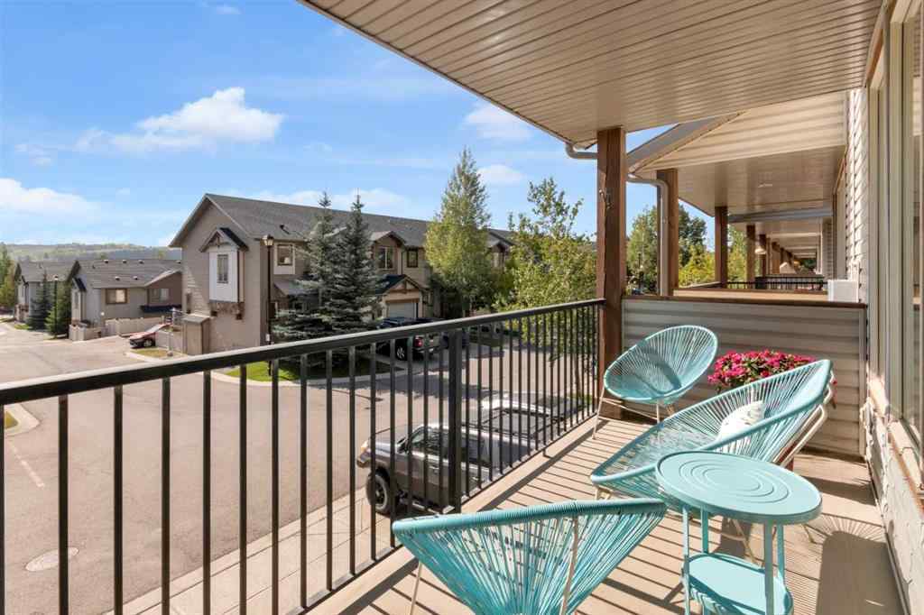 MLS® A2257077 - Unit #604 413 River Avenue  in Riverview Cochrane, Residential