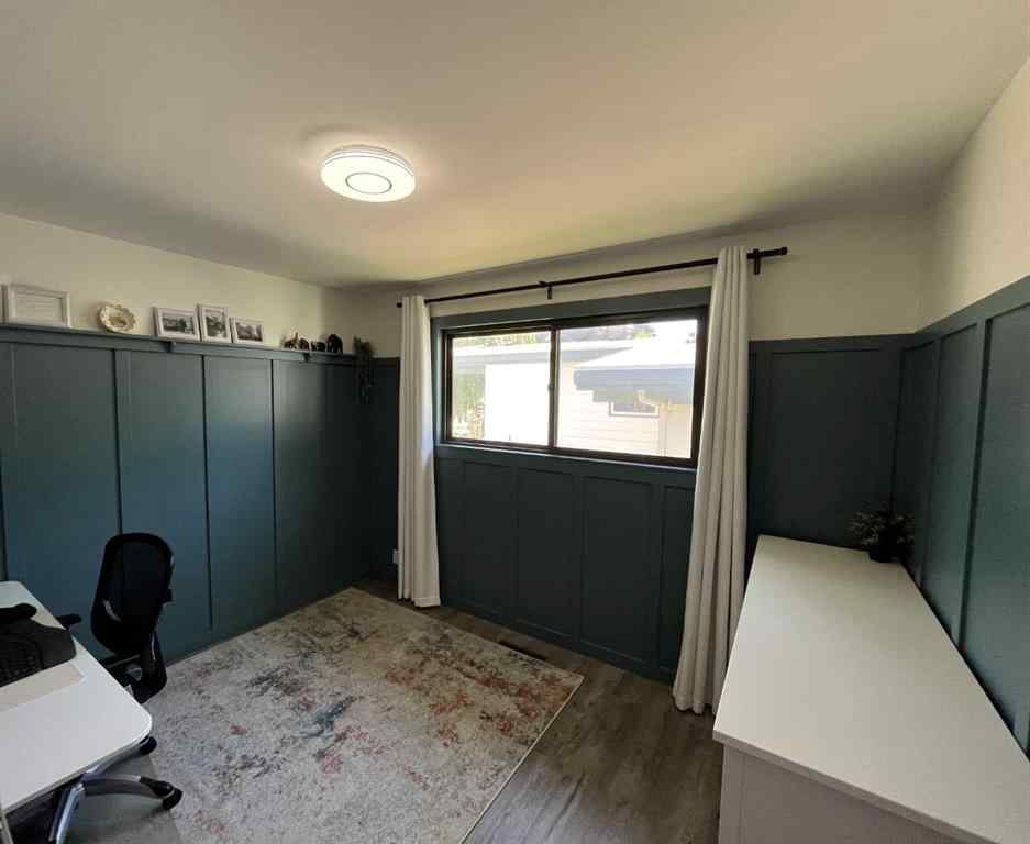 MLS® A2257078 - 2015 16 Avenue S in Agnes Davidson Lethbridge, Residential