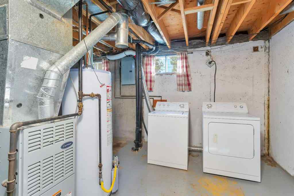 MLS® A2257083 - 5112 56 Street  in Rocky Mtn House Rocky Mountain House, Residential