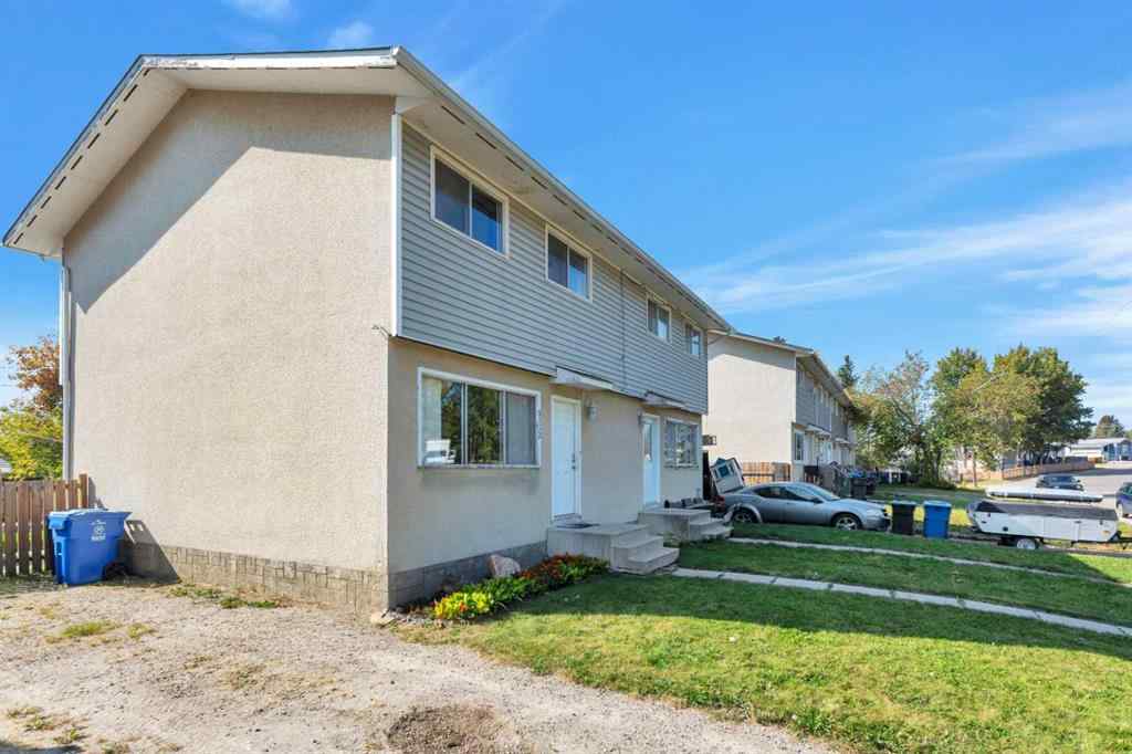 MLS® A2257083 - 5112 56 Street  in Rocky Mtn House Rocky Mountain House, Residential