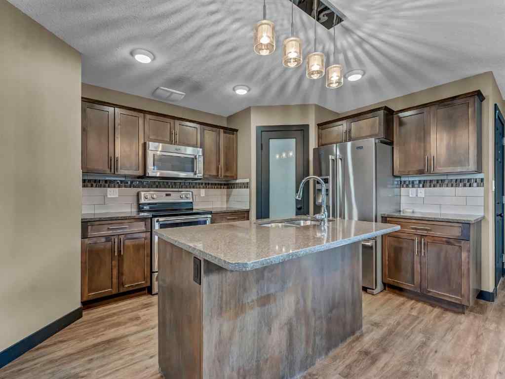 MLS® A2257085 - 47 Southlands Boulevard SE in Southland Medicine Hat, Residential