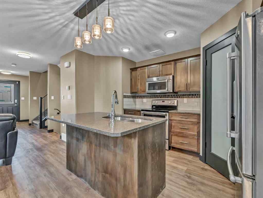 MLS® A2257085 - 47 Southlands Boulevard SE in Southland Medicine Hat, Residential