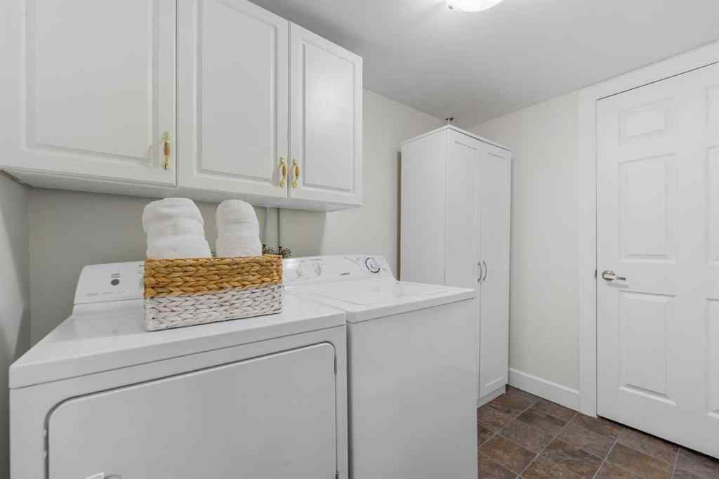 MLS® A2257086 - 60 Windstone Green SW in Windsong Airdrie, Residential
