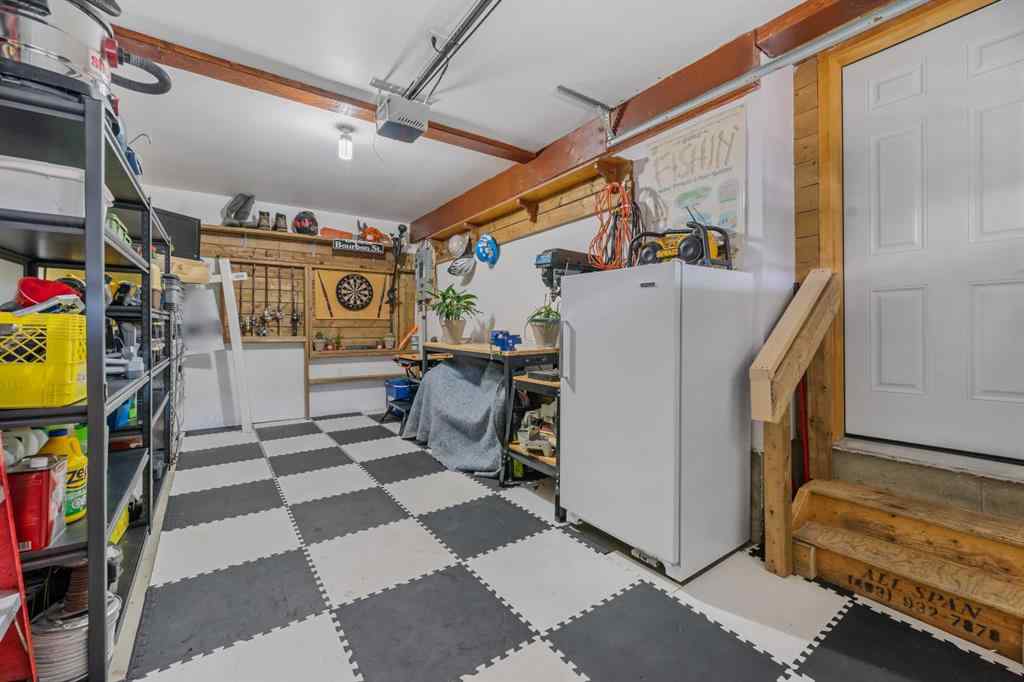 MLS® A2257086 - 60 Windstone Green SW in Windsong Airdrie, Residential