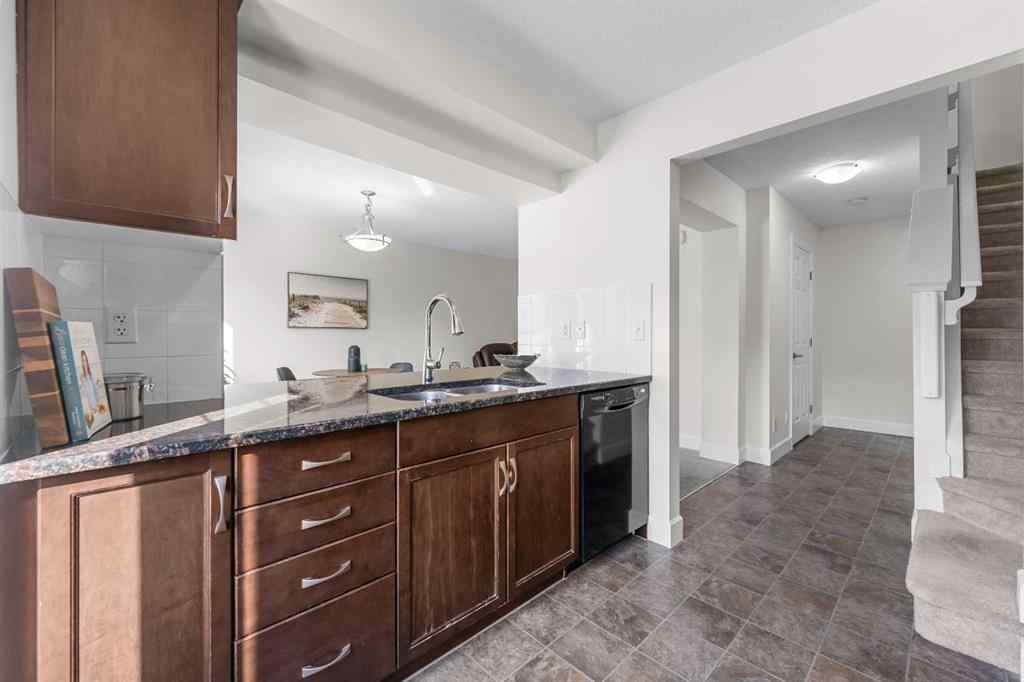 MLS® A2257086 - 60 Windstone Green SW in Windsong Airdrie, Residential
