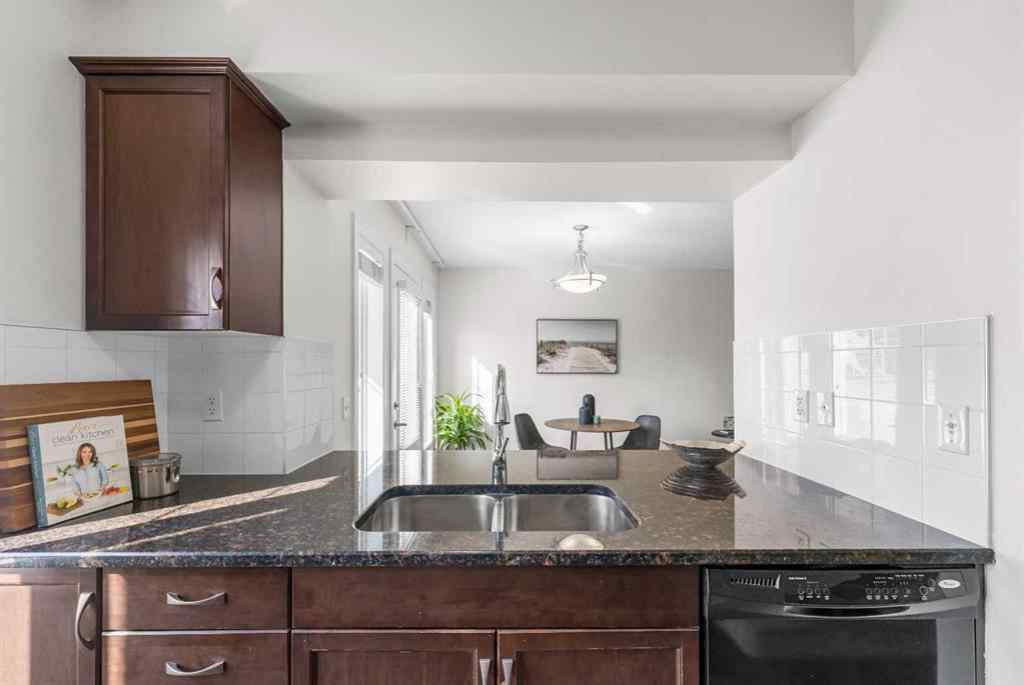 MLS® A2257086 - 60 Windstone Green SW in Windsong Airdrie, Residential