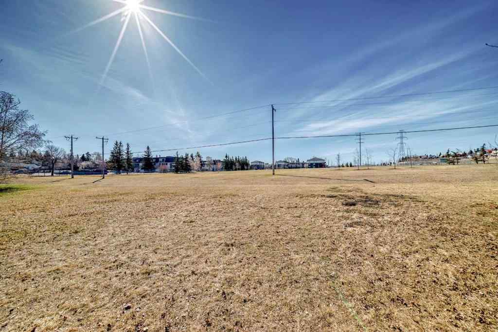 MLS® A2257087 - Unit #122 3015 51 Street SW in Glenbrook Calgary, Residential