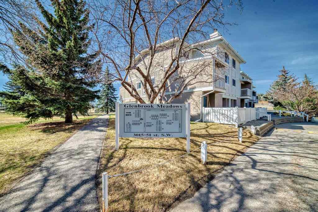 MLS® A2257087 - Unit #122 3015 51 Street SW in Glenbrook Calgary, Residential