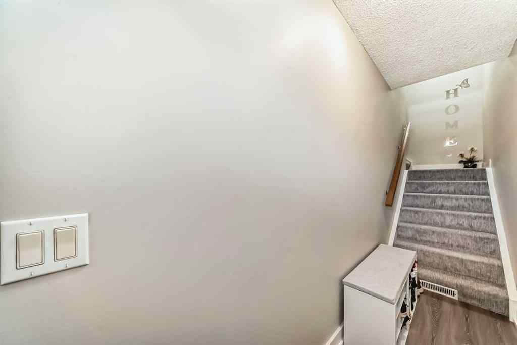 MLS® A2257087 - Unit #122 3015 51 Street SW in Glenbrook Calgary, Residential