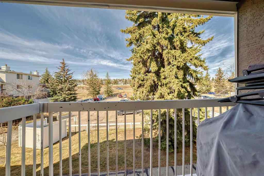 MLS® A2257087 - Unit #122 3015 51 Street SW in Glenbrook Calgary, Residential