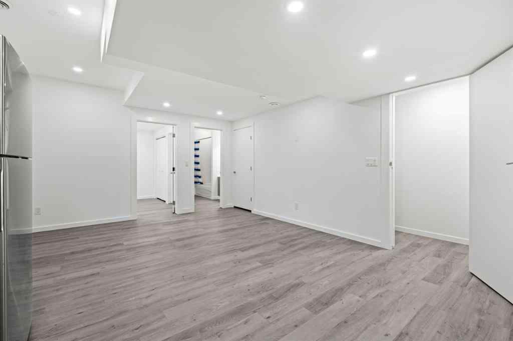 MLS® A2257088 - 685 Livingston Way NE in Livingston Calgary, Residential