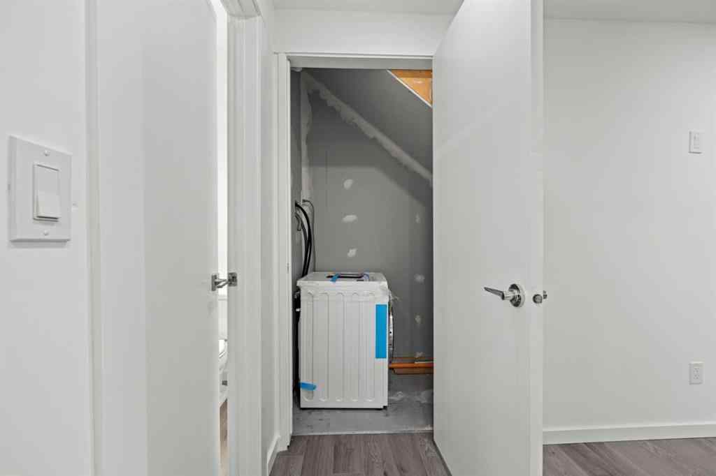 MLS® A2257088 - 685 Livingston Way NE in Livingston Calgary, Residential