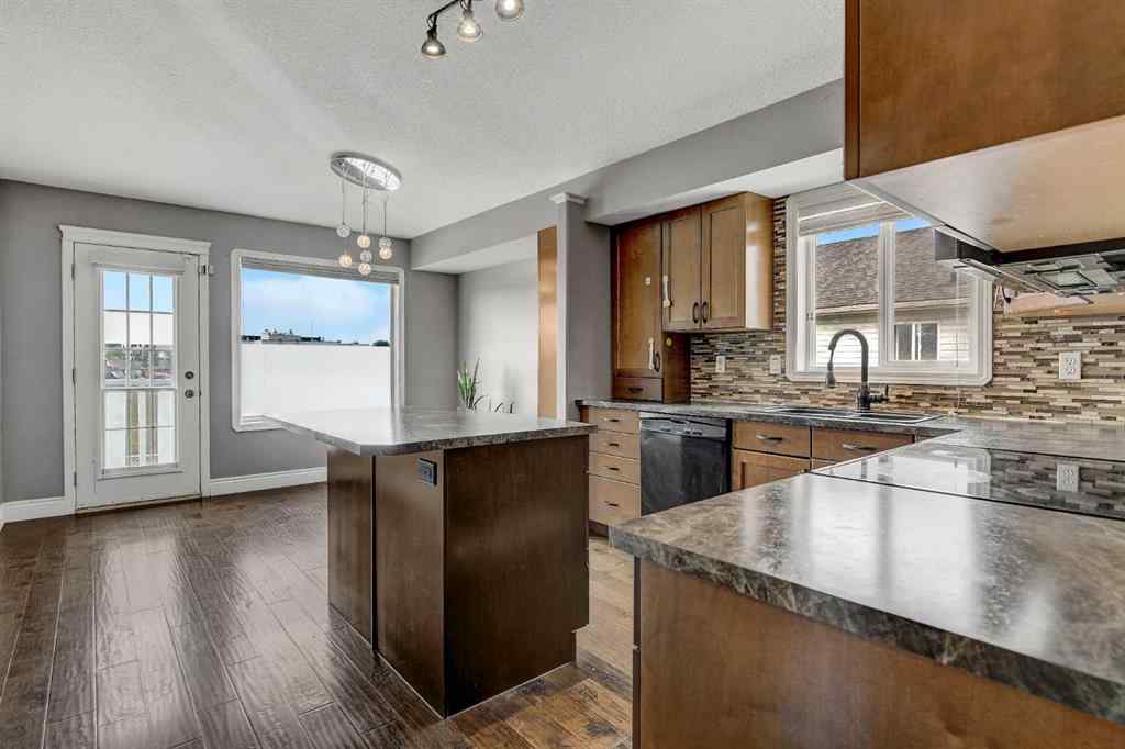 MLS® A2257090 - 7432 103A Street  in Mission Heights Grande Prairie, Residential