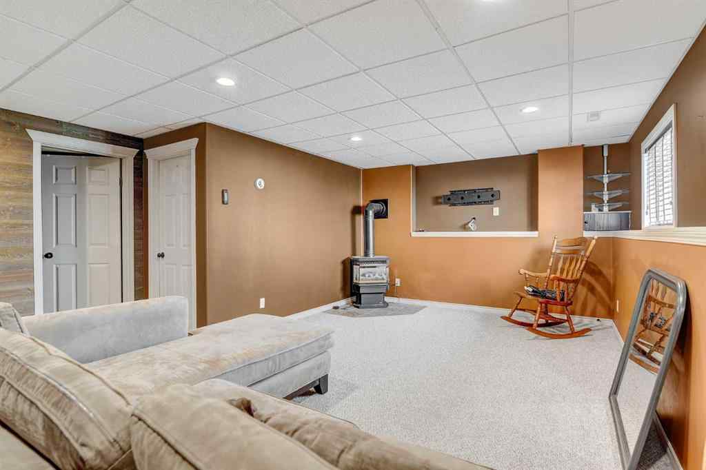 MLS® A2257090 - 7432 103A Street  in Mission Heights Grande Prairie, Residential