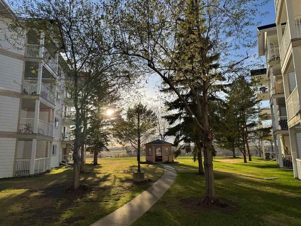 MLS® A2257091 - Unit #401 9932 100 Avenue  in Sherridon Heights Fort Saskatchewan, Residential
