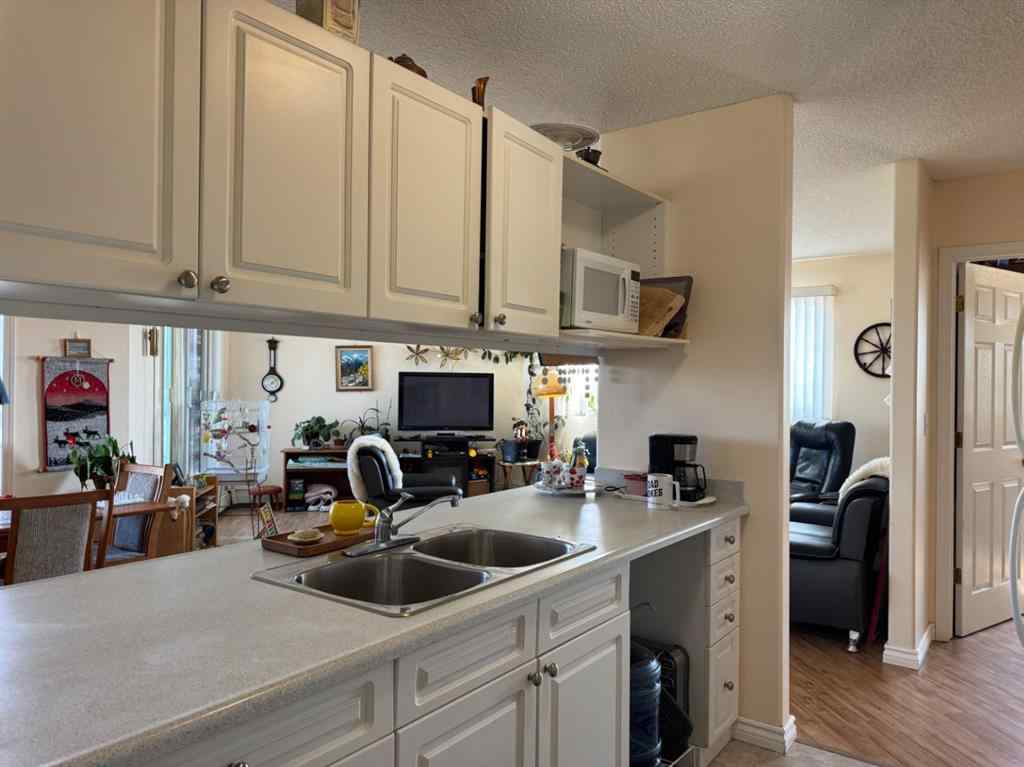 MLS® A2257091 - Unit #401 9932 100 Avenue  in Sherridon Heights Fort Saskatchewan, Residential