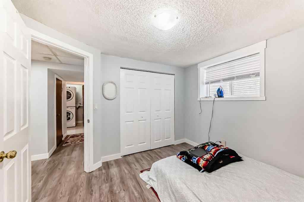 MLS® A2257092 - 948 Rundlecairn Way NE in Rundle Calgary, Residential