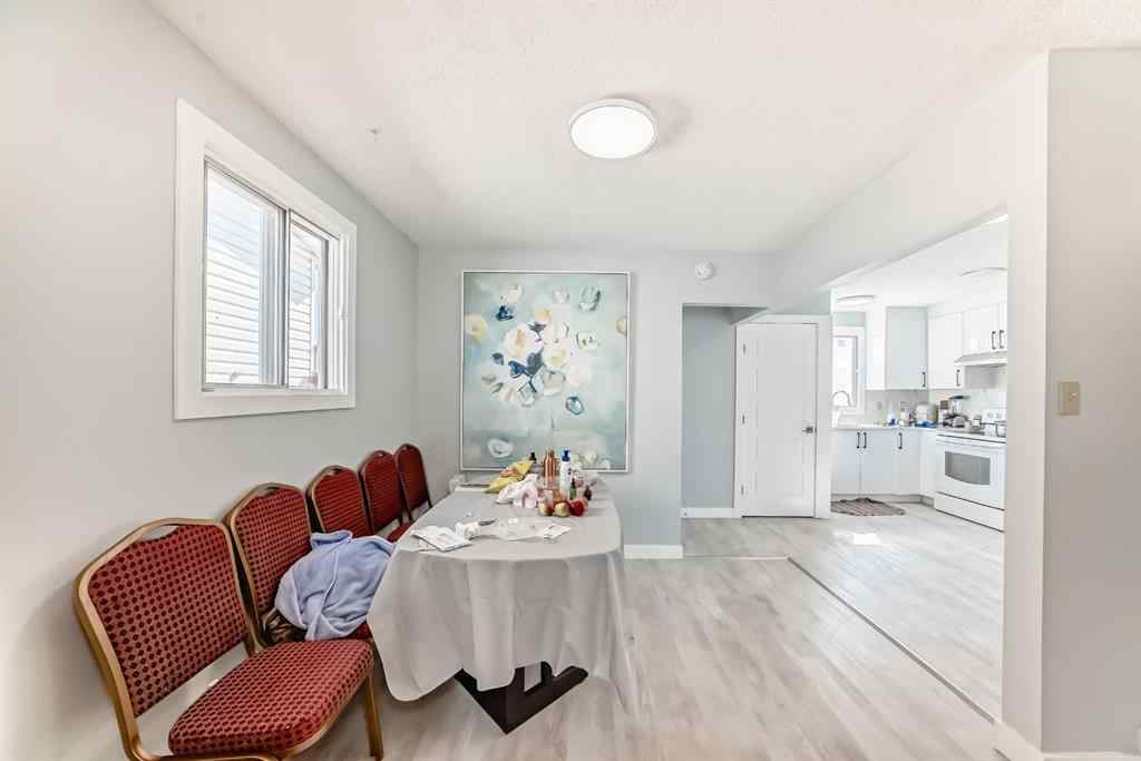 MLS® A2257092 - 948 Rundlecairn Way NE in Rundle Calgary, Residential