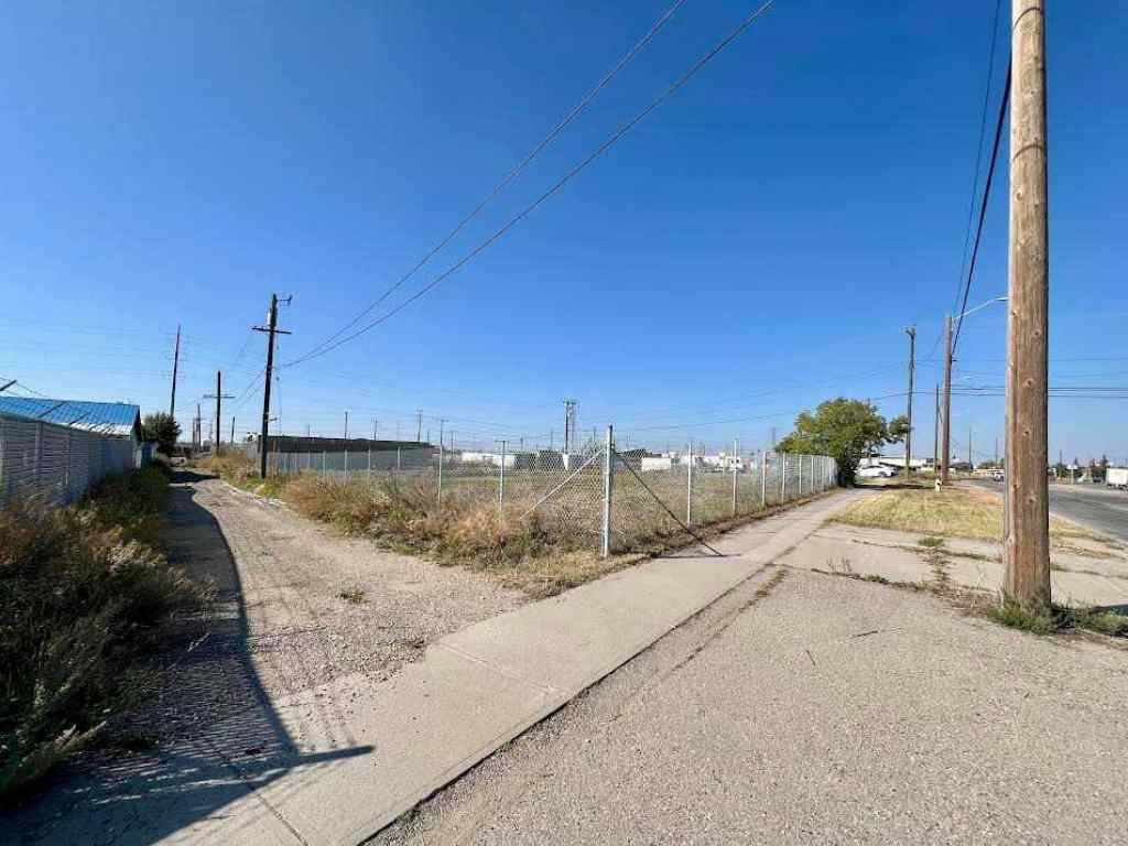 MLS® A2257096 - 2535-2543 48 Avenue SE in Valleyfield Calgary, Land