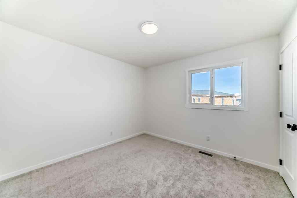 MLS® A2257097 - 122 Walgrove Bay SE in Walden Calgary, Residential