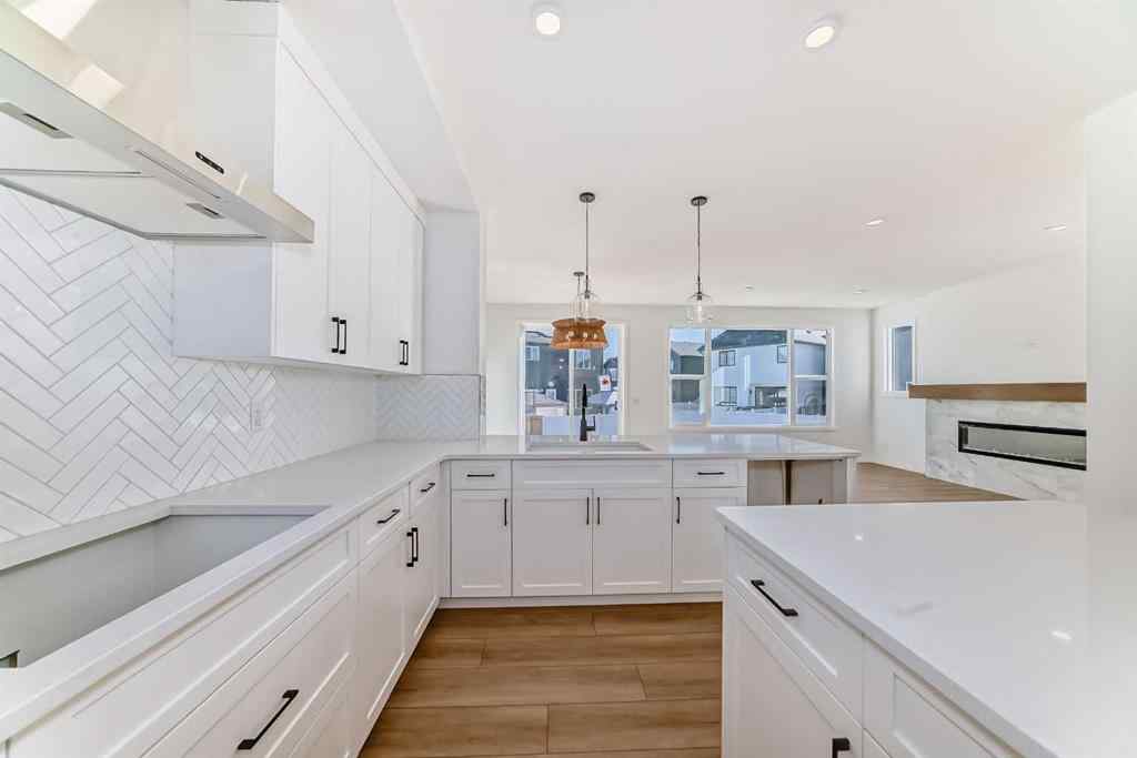 MLS® A2257097 - 122 Walgrove Bay SE in Walden Calgary, Residential