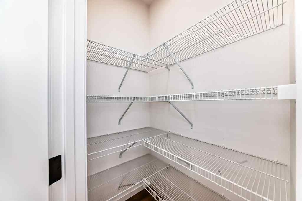 MLS® A2257097 - 122 Walgrove Bay SE in Walden Calgary, Residential