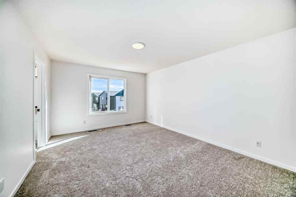 MLS® A2257097 - 122 Walgrove Bay SE in Walden Calgary, Residential