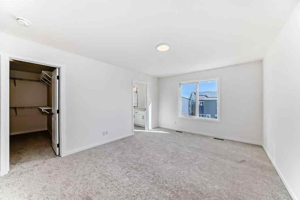 MLS® A2257097 - 122 Walgrove Bay SE in Walden Calgary, Residential