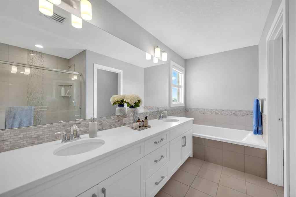MLS® A2257099 - 199 Evansglen Circle NW in Evanston Calgary, Residential