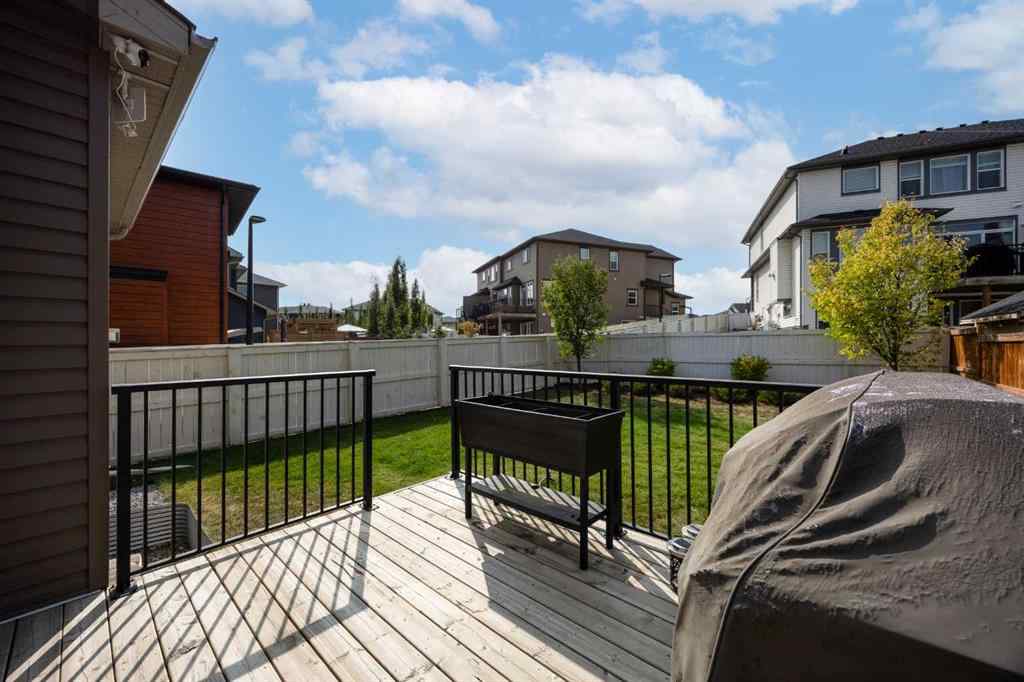 MLS® A2257099 - 199 Evansglen Circle NW in Evanston Calgary, Residential