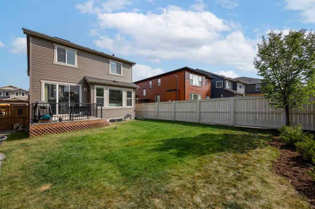 MLS® A2257099 - 199 Evansglen Circle NW in Evanston Calgary, Residential