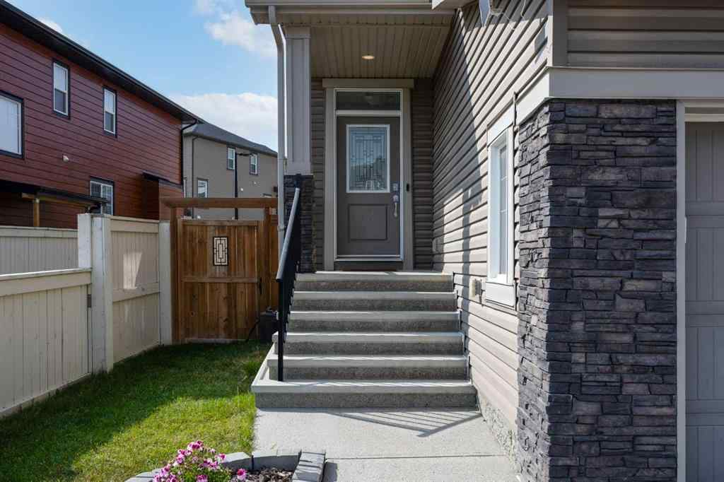 MLS® A2257099 - 199 Evansglen Circle NW in Evanston Calgary, Residential