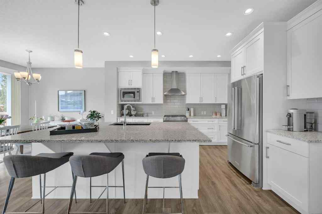 MLS® A2257099 - 199 Evansglen Circle NW in Evanston Calgary, Residential