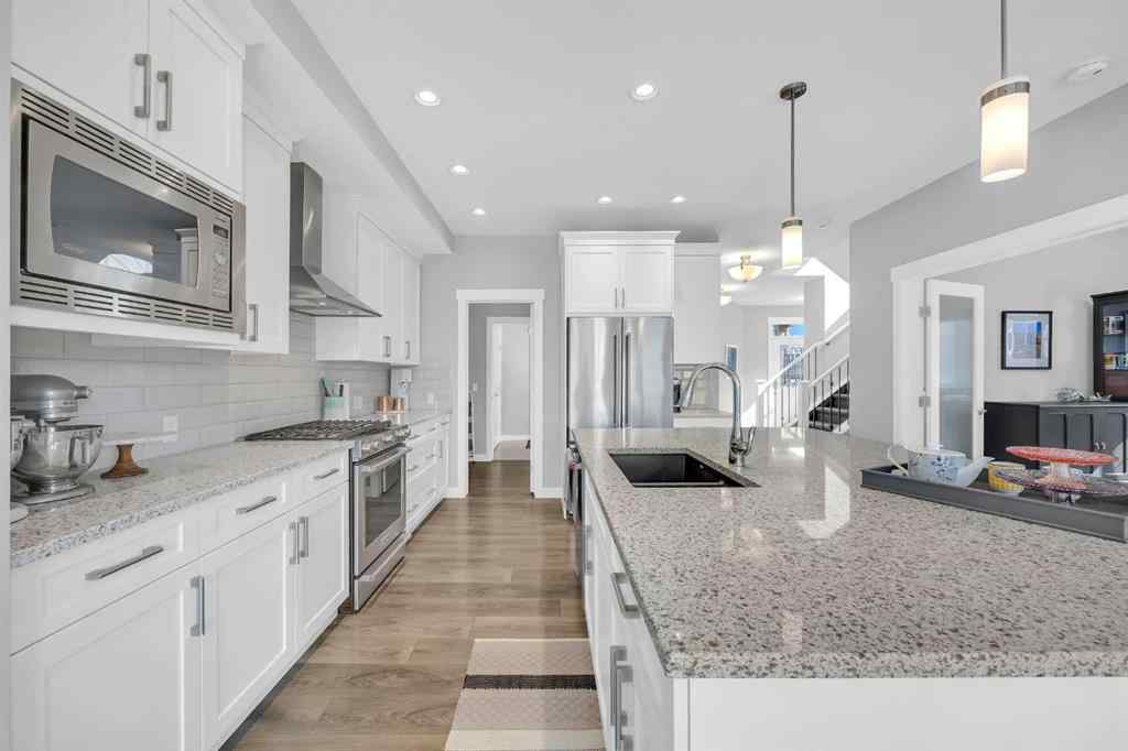 MLS® A2257099 - 199 Evansglen Circle NW in Evanston Calgary, Residential