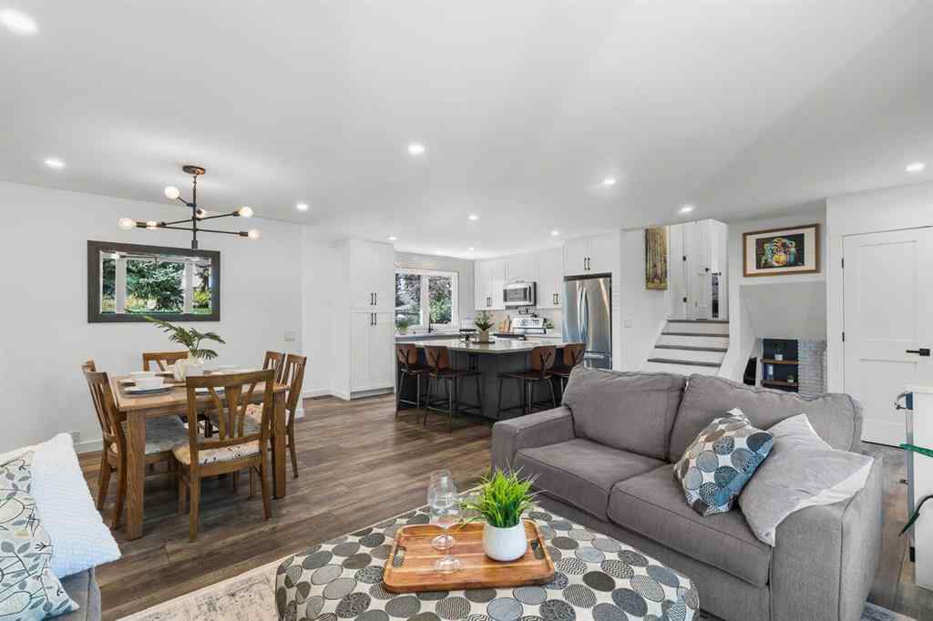 MLS® A2257101 - 1548 Lake Twintree Way SE in Lake Bonavista Calgary, Residential