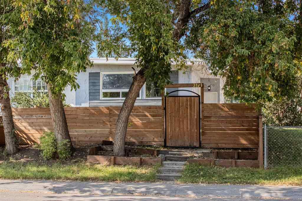 MLS® A2257103 - 3121 Doverville Crescent SE in Dover Calgary, Residential