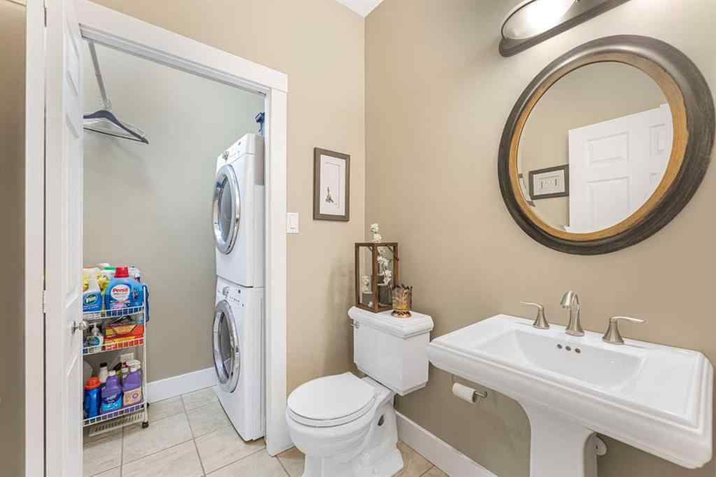MLS® A2257104 - 533 Rocky Vista Gardens NW in Rocky Ridge Calgary, Residential
